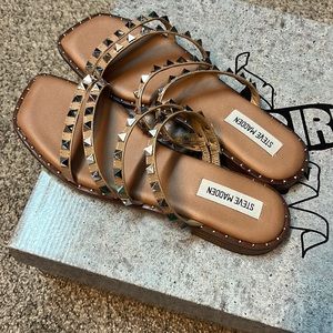 Steve Madden Sandals